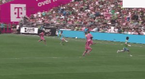 1756691244001099866.gif sea mia 4.gif